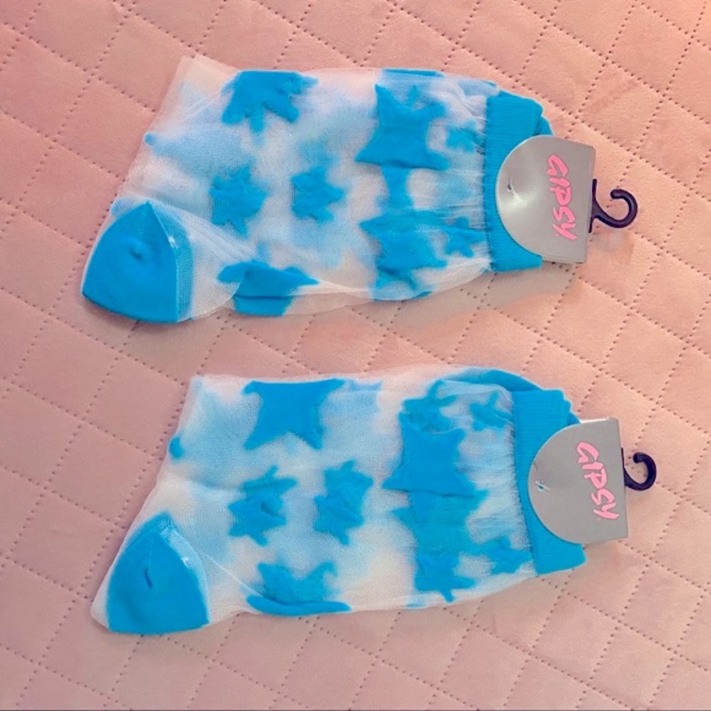 NWT 🏷 🆕 Sheer Star Mesh Socks - Picture 2 of 2